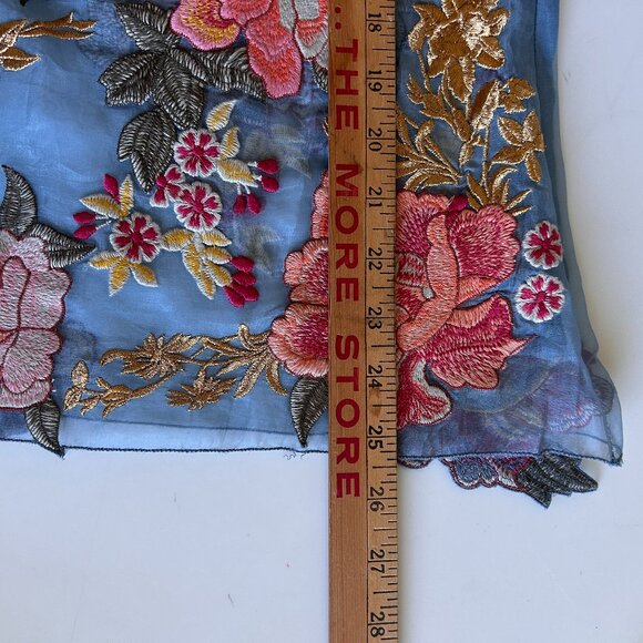 Sundance women’s 100% silk floral embroidered top - Picture 7 of 8